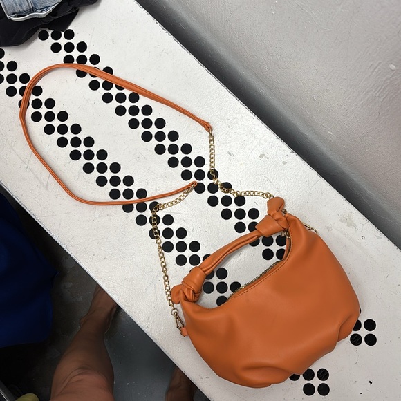 orange crossbody  bag - Picture 2 of 6